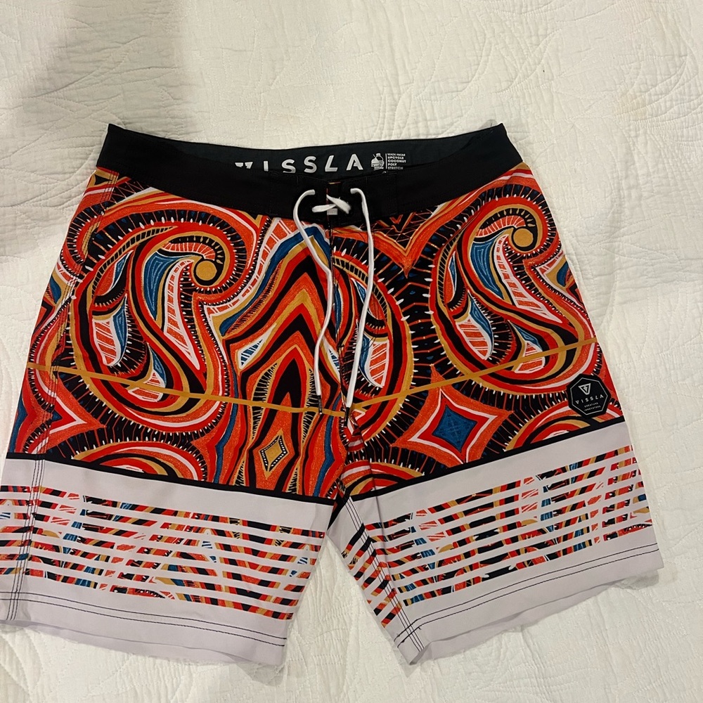 VISSLA Men's Red and Black Patterned Board Shorts
